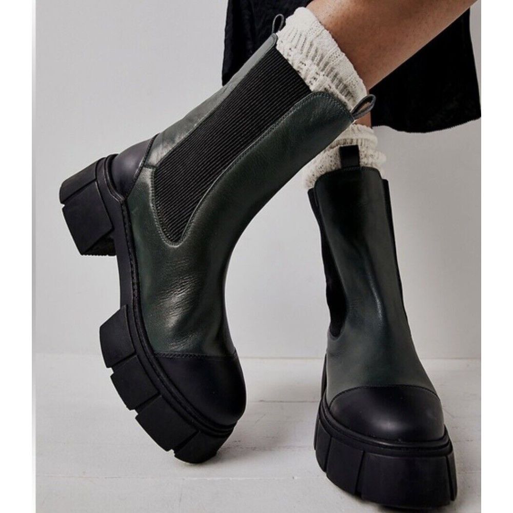 Free People Maren Army Green‎ Leather Platform Combat Boots Size 38 7.5 / 8
